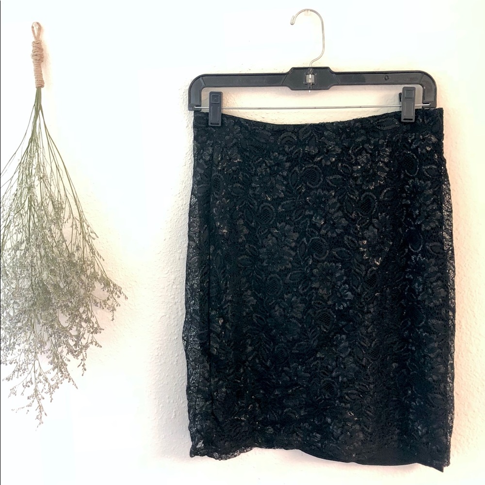 Black skirt